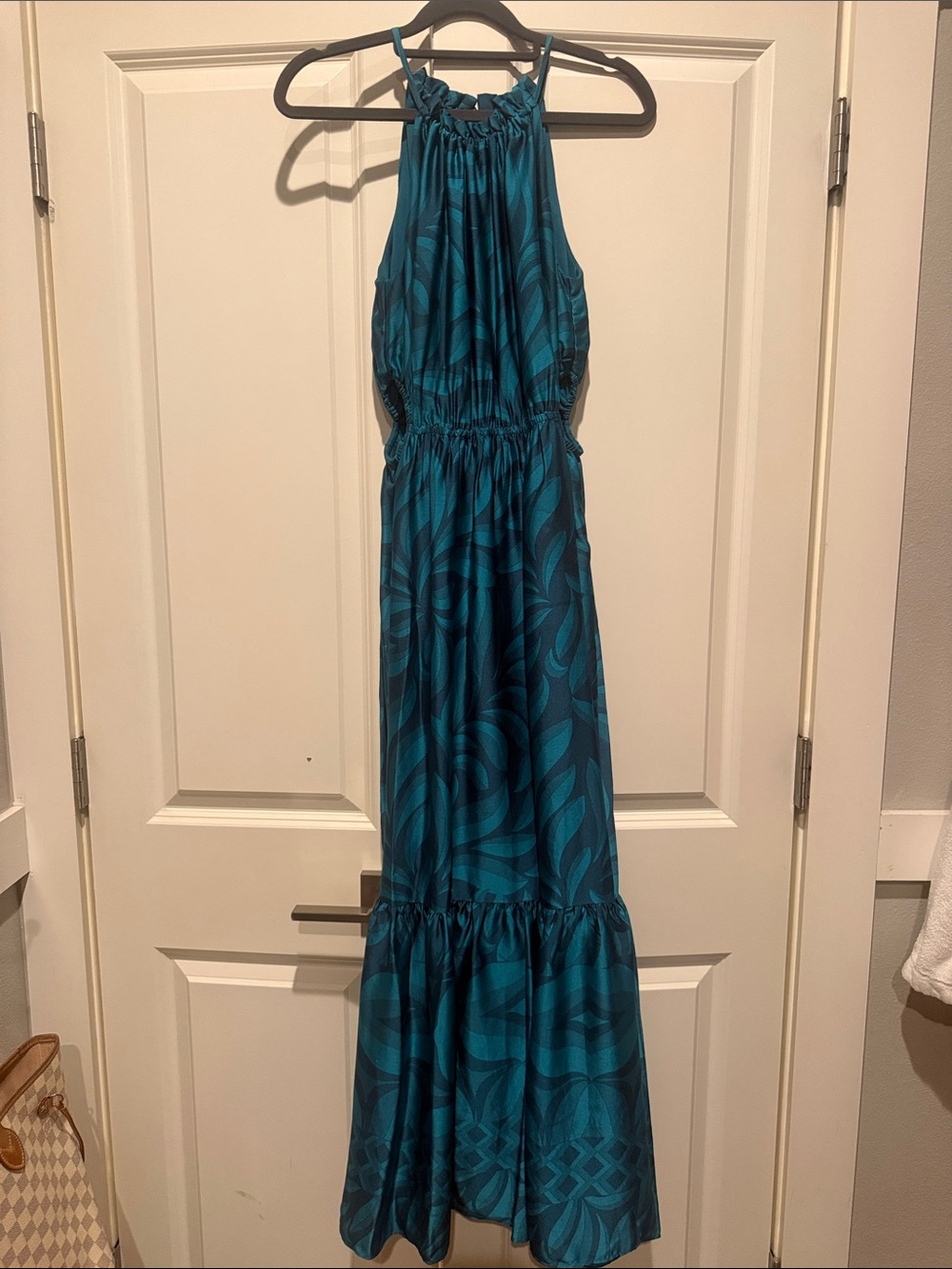 Dillards Taylor Mock Neck Cutout Maxi Dress